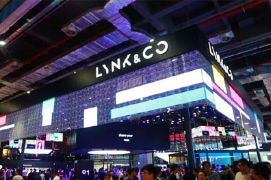 壹品光電 | LED透明屏助力LYNK&CO上海車展發布會